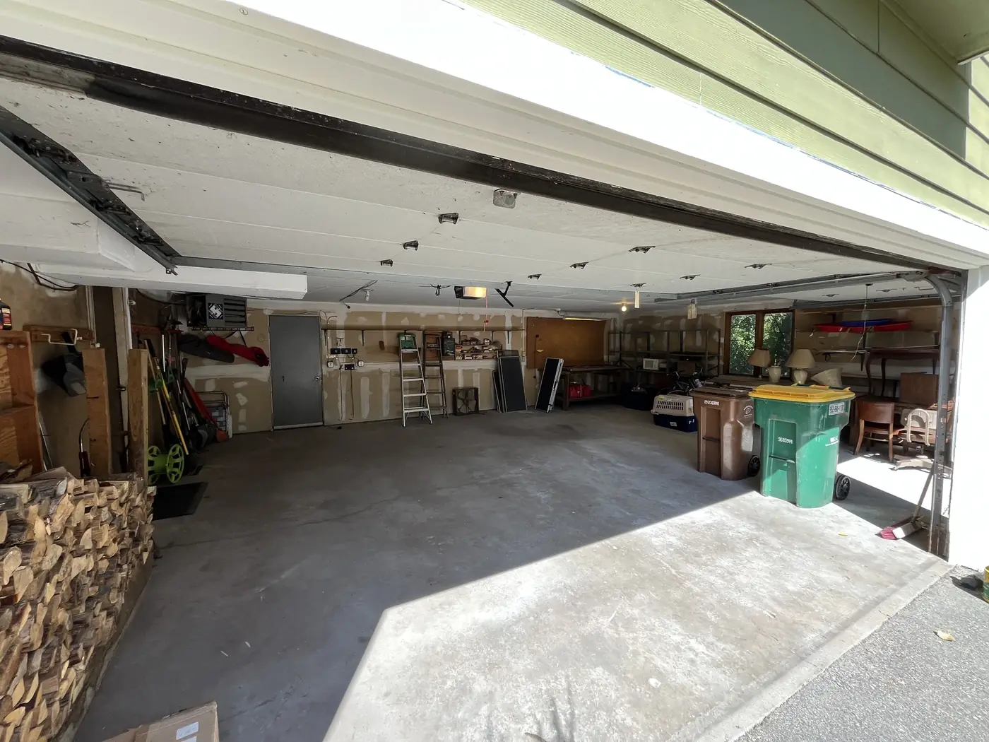 The Hartzell Garage after